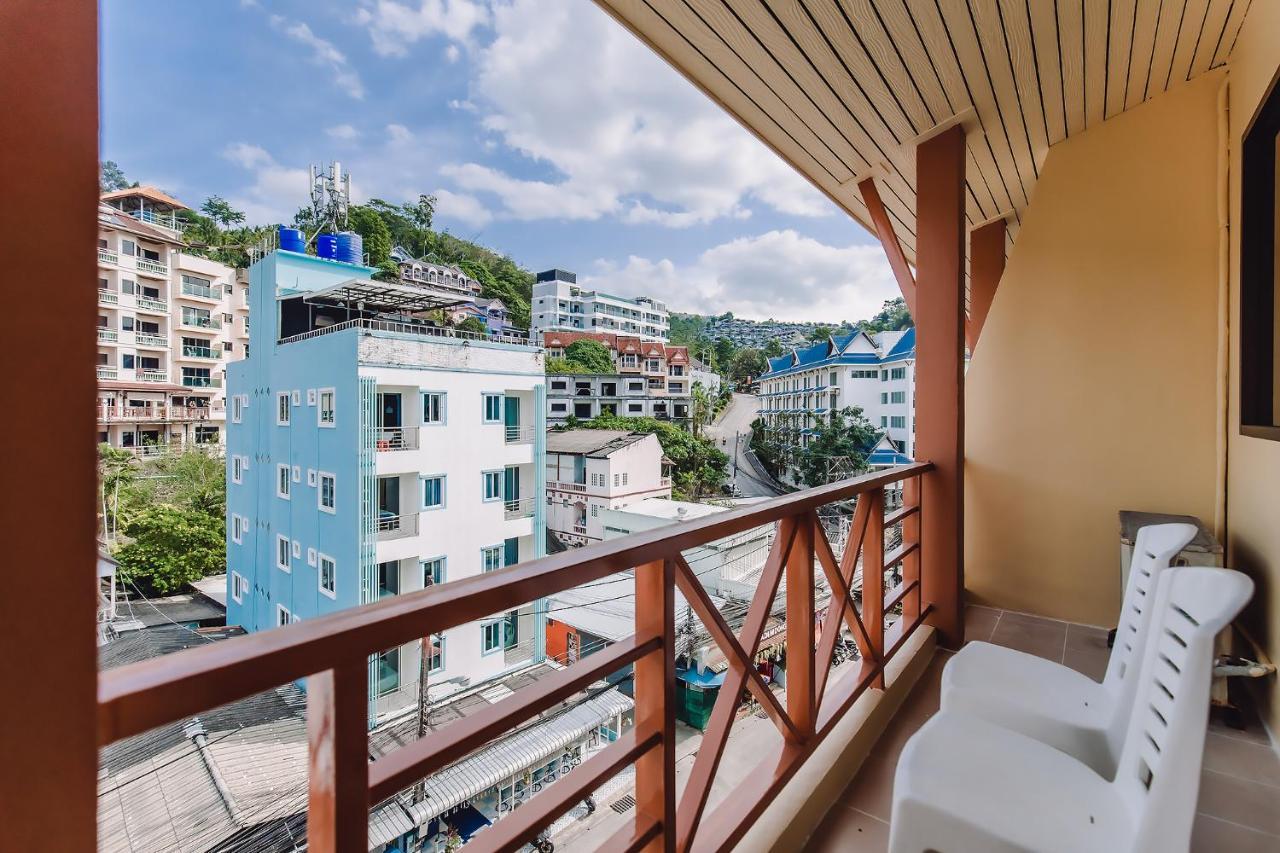 Bauman Ville Hotel Phuket Екстериор снимка