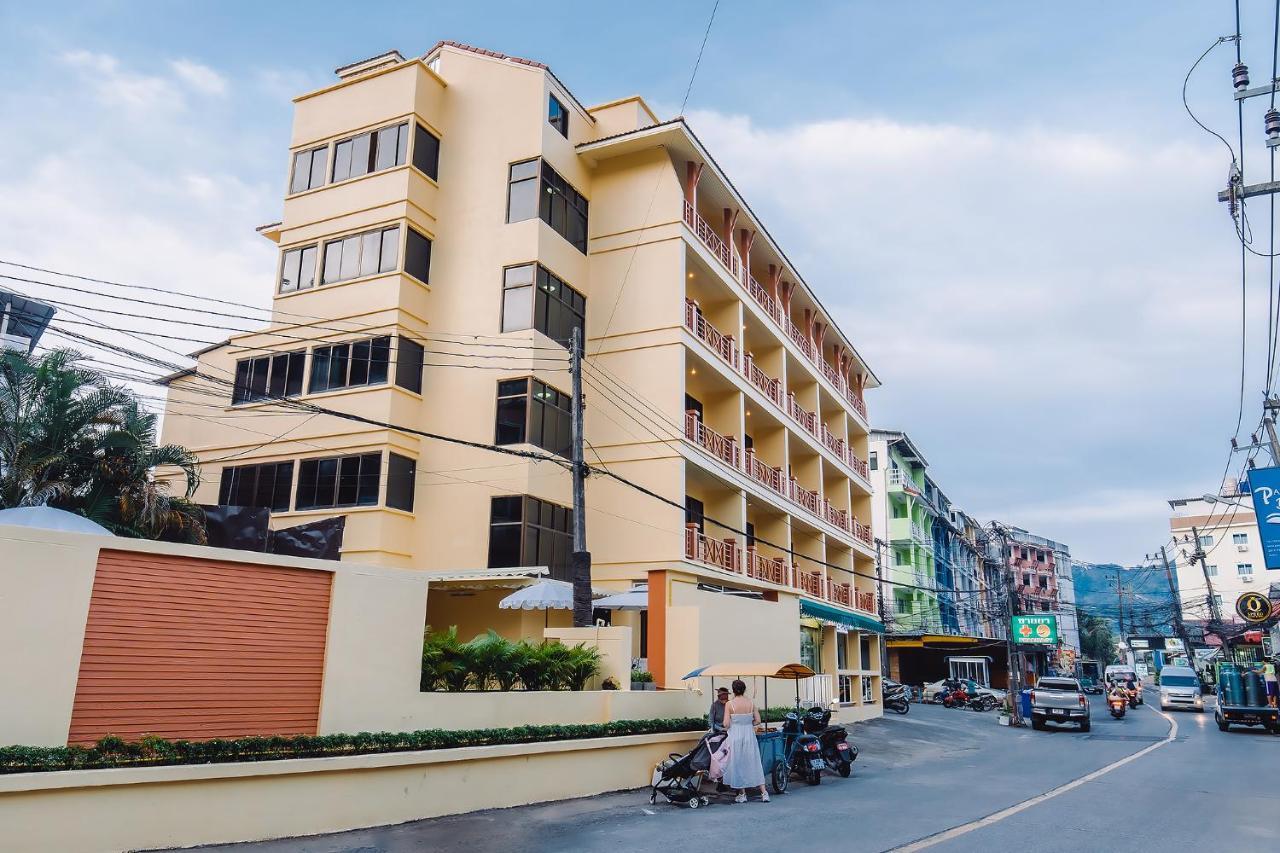 Bauman Ville Hotel Phuket Екстериор снимка