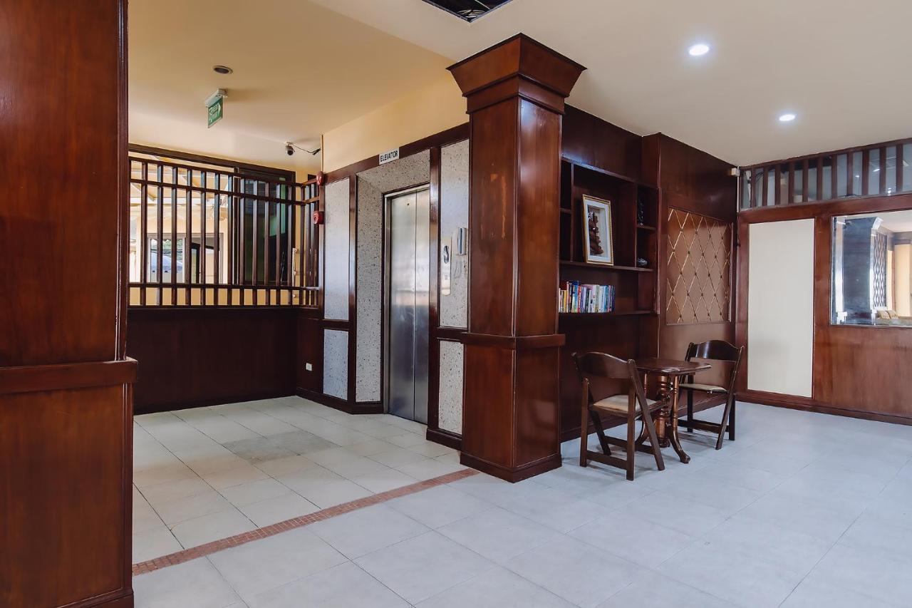 Bauman Ville Hotel Phuket Екстериор снимка