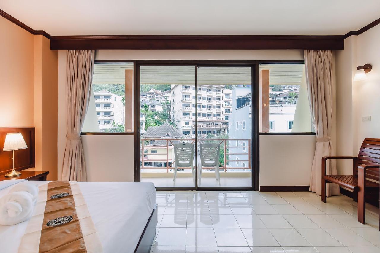 Bauman Ville Hotel Phuket Екстериор снимка