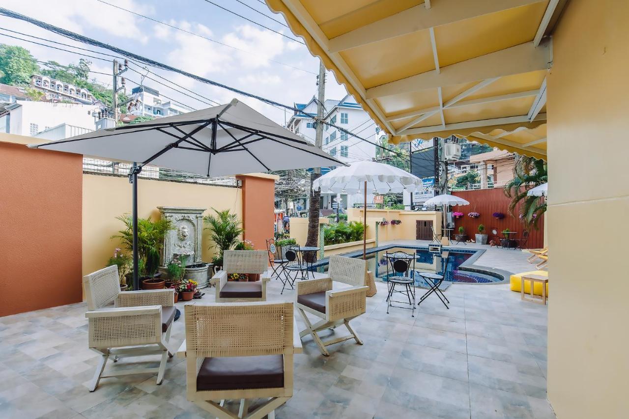 Bauman Ville Hotel Phuket Екстериор снимка